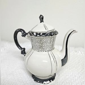 Vintage Mitterteich German Teapot/Coffee Pot by Bavaria